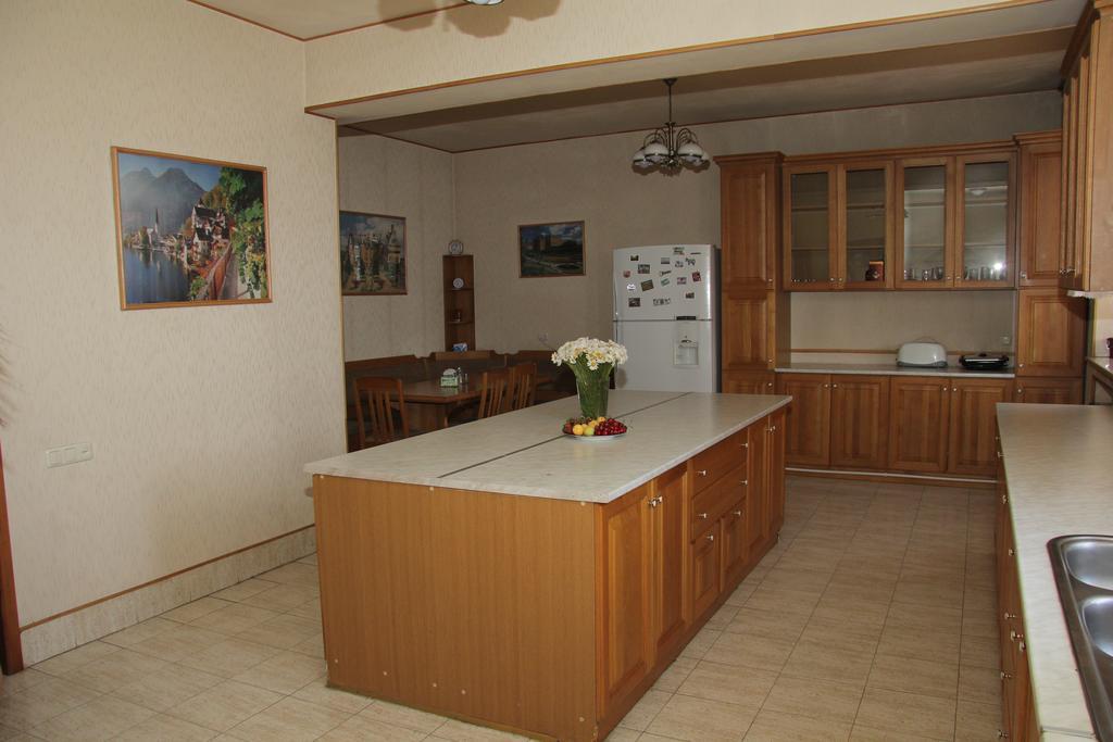 Rafael Hostel Erévan Extérieur photo