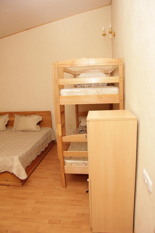 Rafael Hostel Erévan Extérieur photo